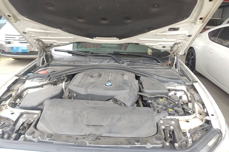 Used BMW 1 Series 2016 120i Leading Model Engine Bay