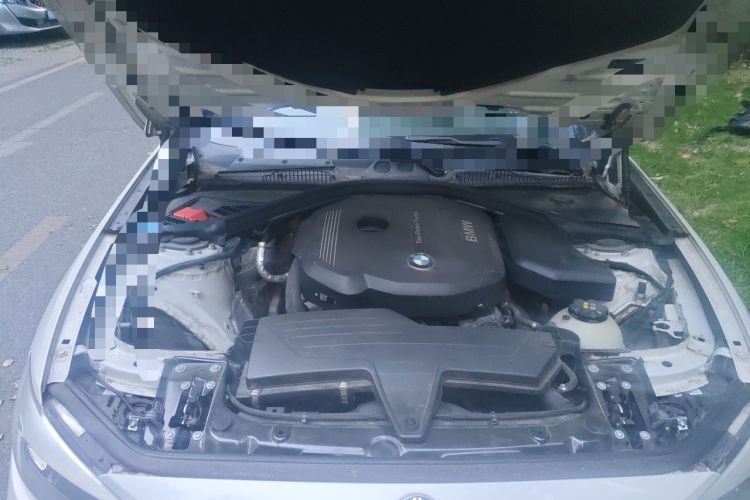 Used BMW 1 Series 2016 118i Leading Model Engine Bay