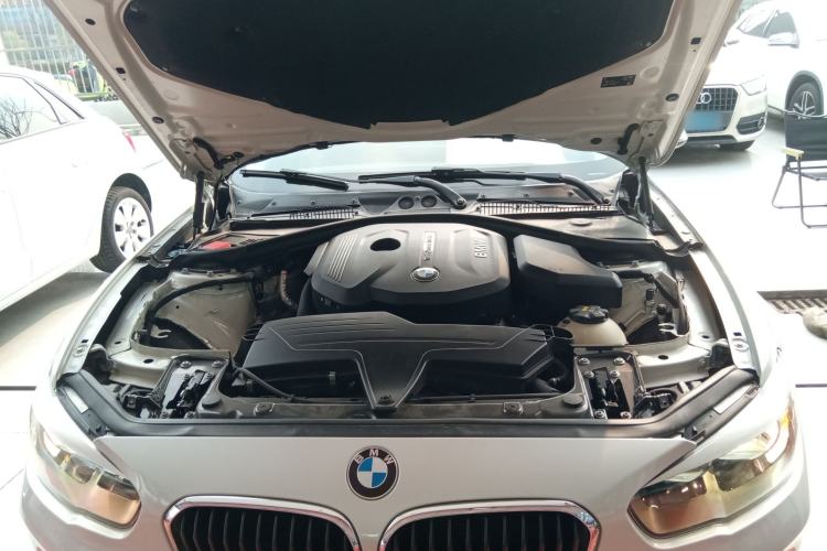 Used BMW 1 Series 2016 118i Leading Model Engine Bay