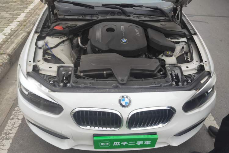 Used BMW 1 Series 2016 118i Leading Model Engine Bay