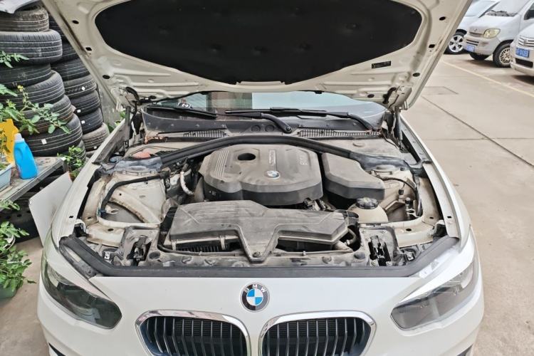 Used BMW 1 Series 2016 118i Leading Model Engine Bay