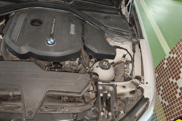 Used BMW 1 Series 2016 118i Leading Model Engine Bay Left