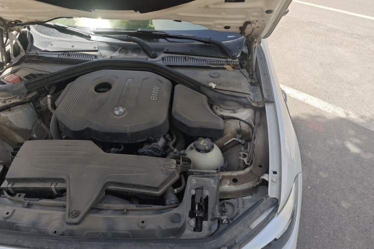 Used BMW 1 Series 2016 118i Leading Model Engine Bay Left