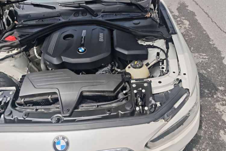 Used BMW 1 Series 2016 118i Leading Model Engine Bay Left