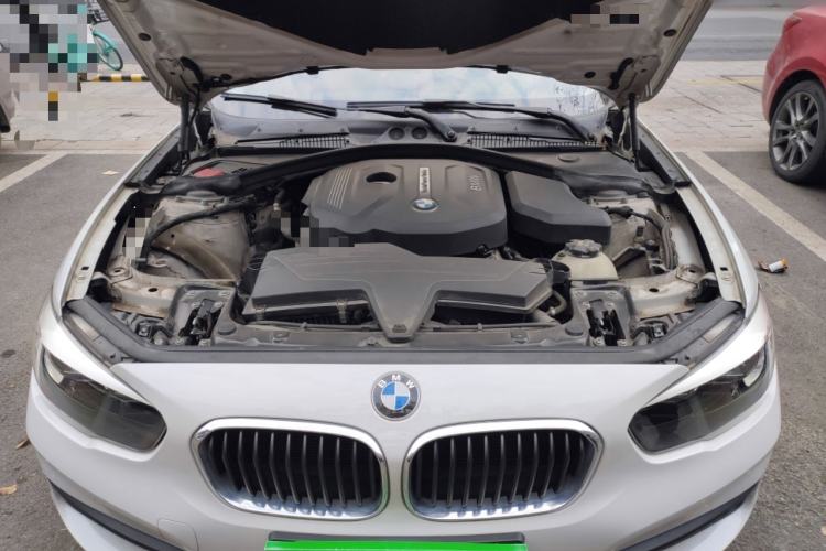 Used BMW 1 Series 2016 118i Leading Model Engine Bay