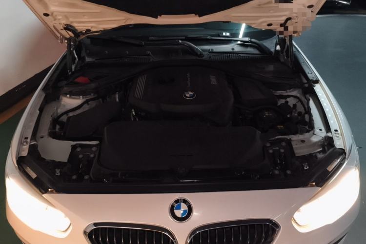Used BMW 1 Series 2016 120i Leading Model Engine Bay