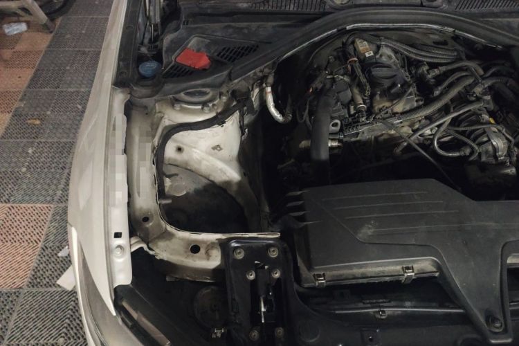 Used BMW 1 Series 2016 118i Leading Model Engine Bay Right
