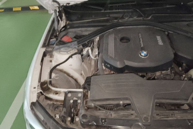 Used BMW 1 Series 2016 118i Leading Model Engine Bay Right