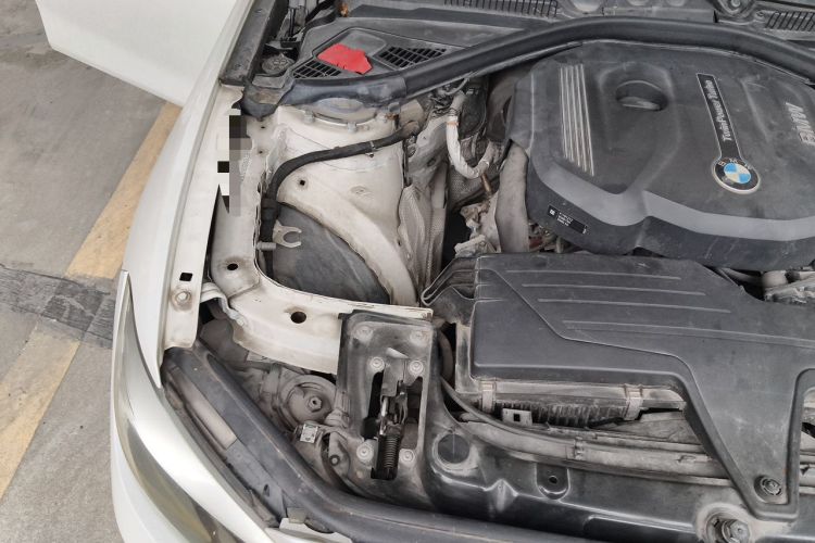 Used BMW 1 Series 2016 118i Leading Model Engine Bay Right