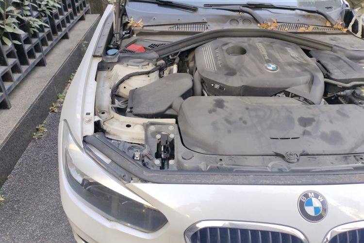 Used BMW 1 Series 2016 120i Leading Model Engine Bay Right