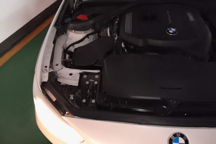 Used BMW 1 Series 2016 120i Leading Model Engine Bay Right