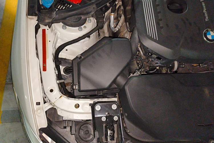 Used BMW 1 Series 2016 120i Leading Model Engine Bay Right