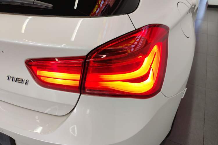 Used BMW 1 Series 2016 118i Urban Design Package Exterior 1