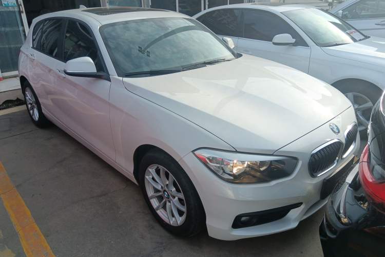 Used BMW 1 Series 2016 118i Leading Model Exterior 2