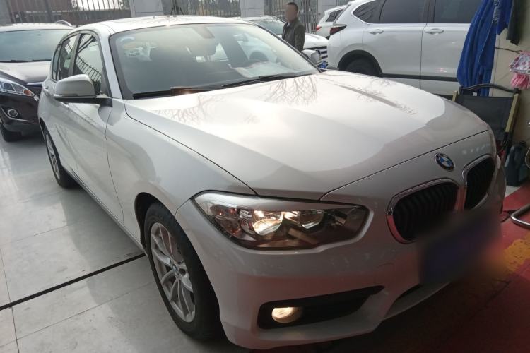 Used BMW 1 Series 2016 118i Leading Model Exterior 2
