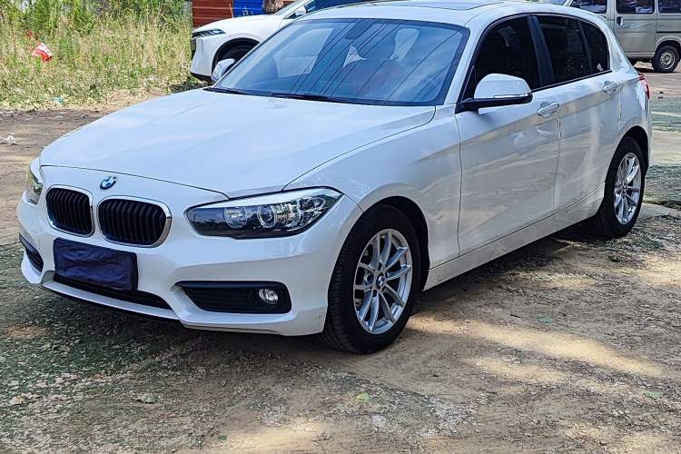 Used BMW 1 Series 2016 118i Leading Model Exterior 2