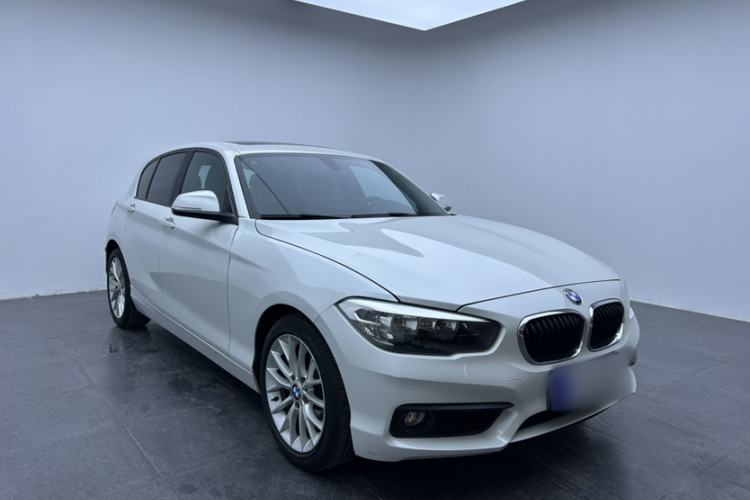 Used BMW 1 Series 2016 120i Leading Model Exterior 2