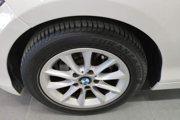 Used BMW 1 Series 2016 118i Urban Design Package Exterior 2