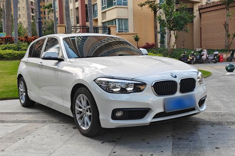 Used BMW 1 Series 2016 118i Leading Model Exterior 2