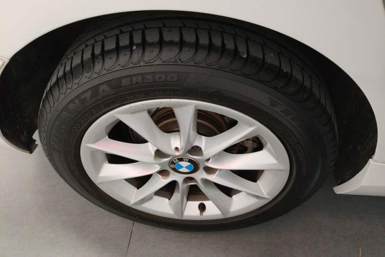 Used BMW 1 Series 2016 118i Urban Design Package Exterior 3