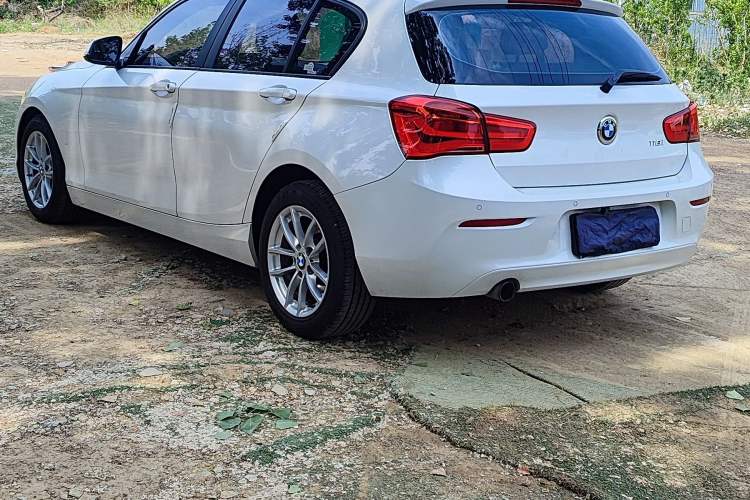 Used BMW 1 Series 2016 118i Leading Model Exterior 5