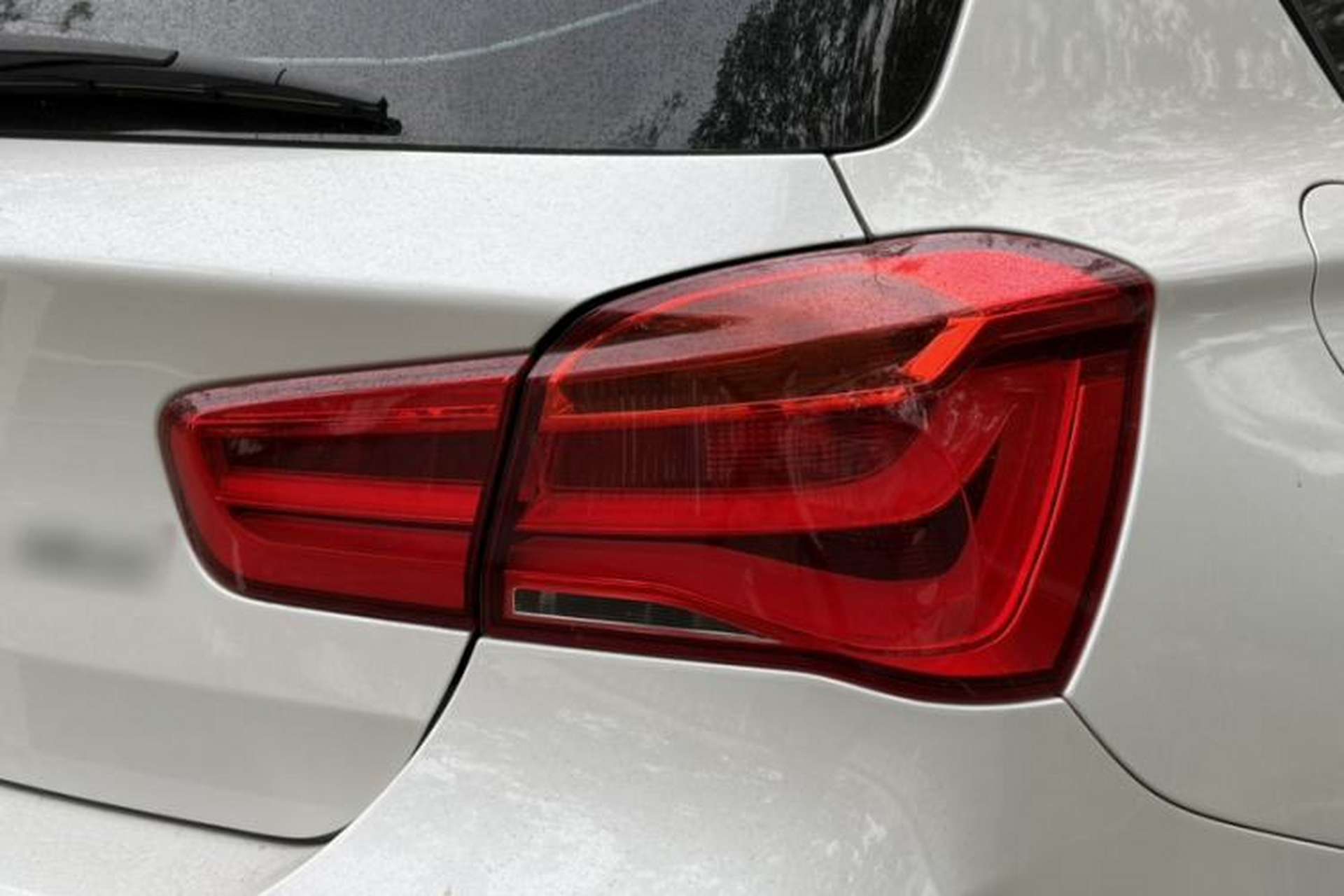 Used BMW 1 Series 2016 118i Leading Model Exterior 6