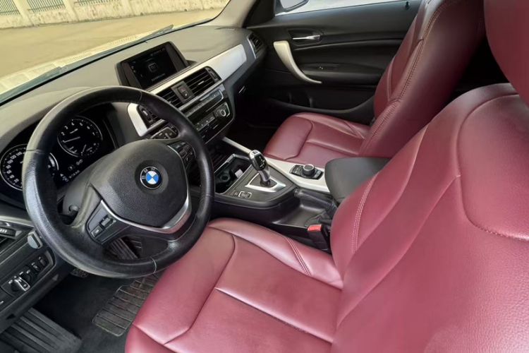 Used BMW 1 Series 2016 118i Leading Model Exterior 8