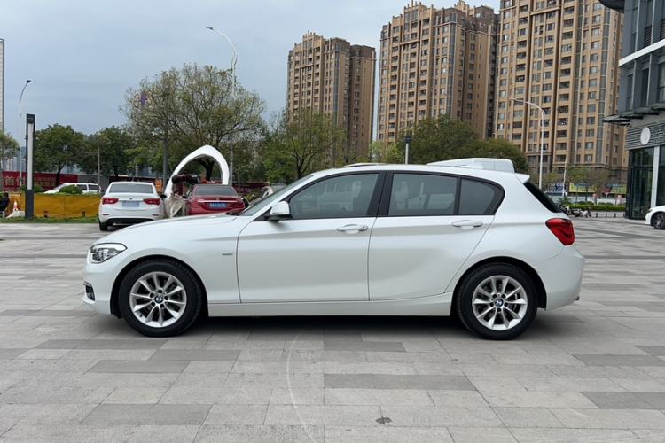 Used BMW 1 Series 2016 118i Urban Design Package Exterior 8