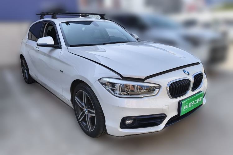 Used BMW 1 Series 2016 120i Sport Design Package Front Right 45 Deg