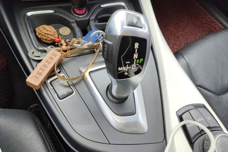 Used BMW 1 Series 2016 118i Leading Model Gear Lever