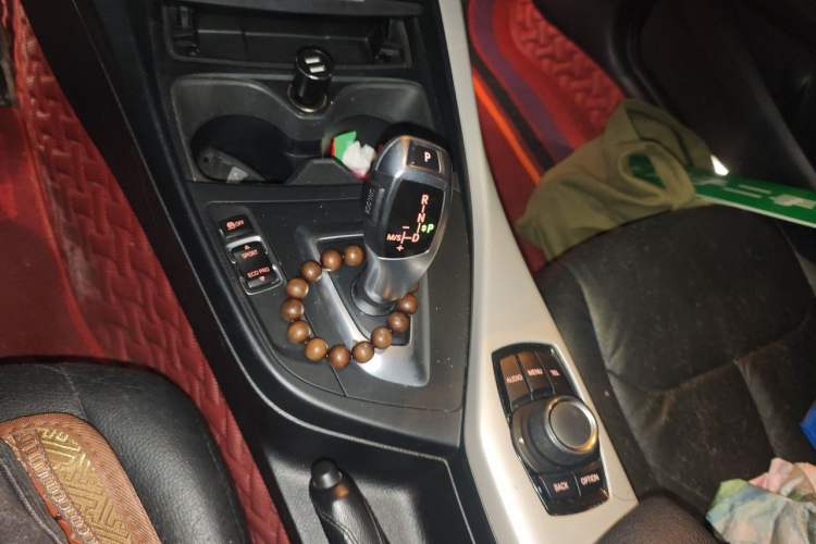 Used BMW 1 Series 2016 118i Leading Model Gear Lever