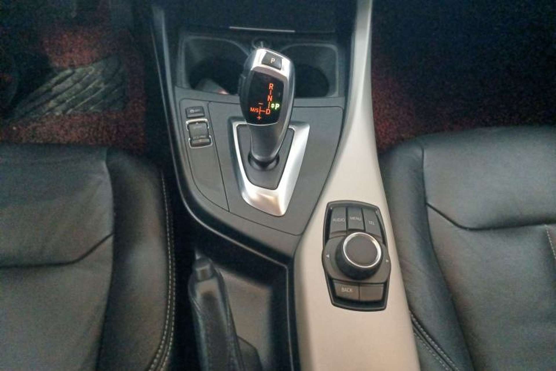 Used BMW 1 Series 2016 120i Leading Model Gear Lever