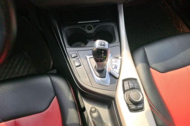 Used BMW 1 Series 2016 118i Leading Model Gear Lever