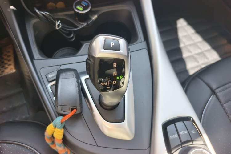 Used BMW 1 Series 2016 120i Leading Model Gear Lever
