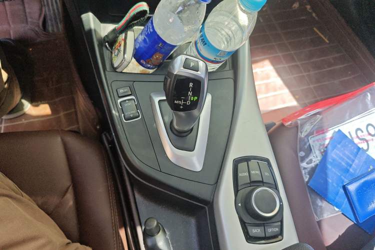 Used BMW 1 Series 2016 118i Leading Model Gear Lever