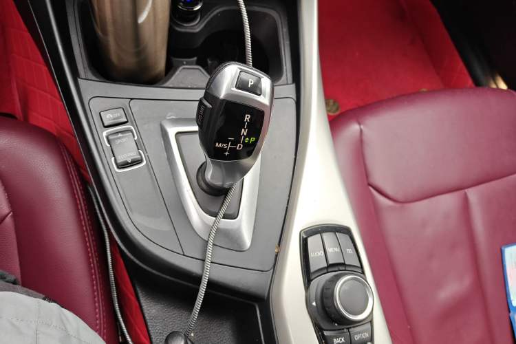 Used BMW 1 Series 2016 118i Leading Model Gear Lever