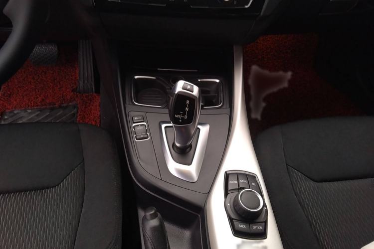 Used BMW 1 Series 2016 118i Leading Model Gear Lever