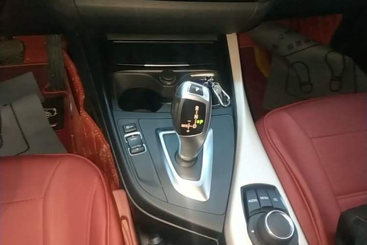 Used BMW 1 Series 2016 118i Leading Model Gear Lever