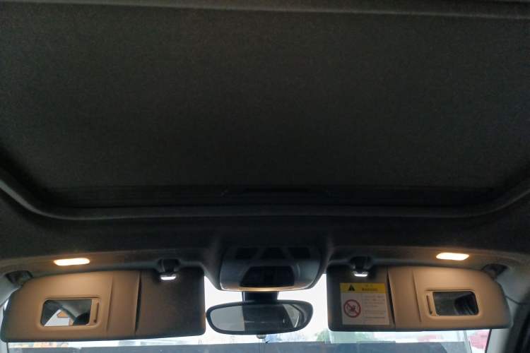 Used BMW 1 Series 2016 120i Leading Model Headliner