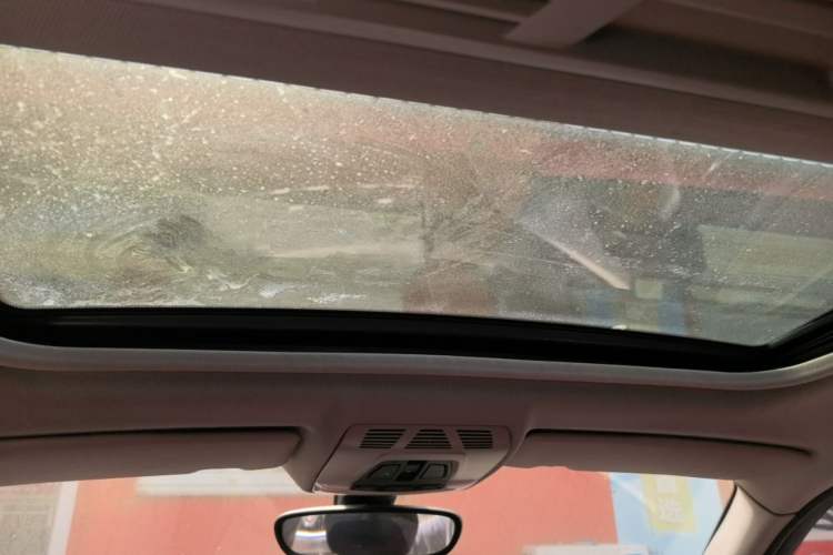 Used BMW 1 Series 2016 118i Leading Model Headliner