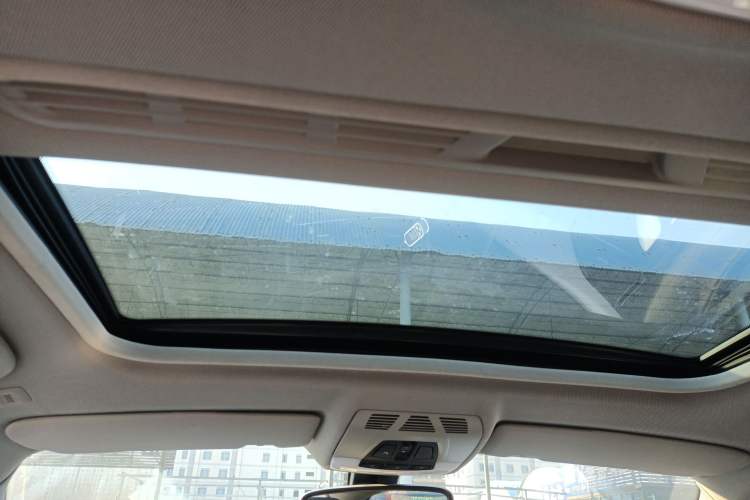 Used BMW 1 Series 2016 118i Urban Design Package Headliner
