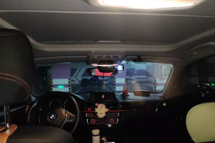 Used BMW 1 Series 2016 118i Leading Model Headliner