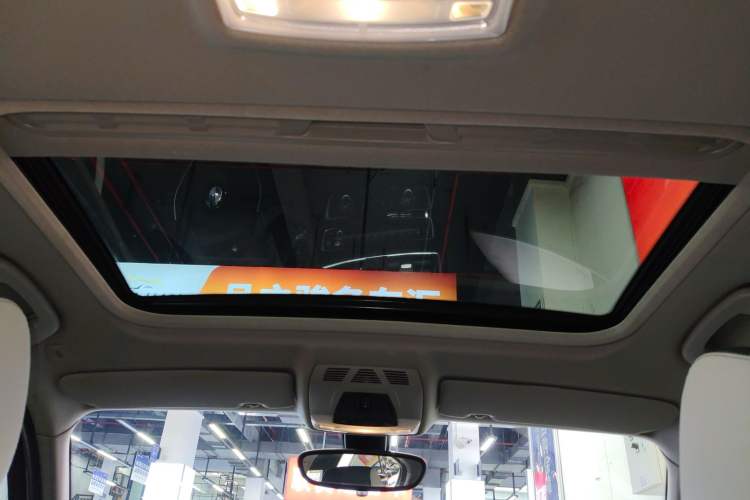 Used BMW 1 Series 2016 118i Urban Design Package Headliner