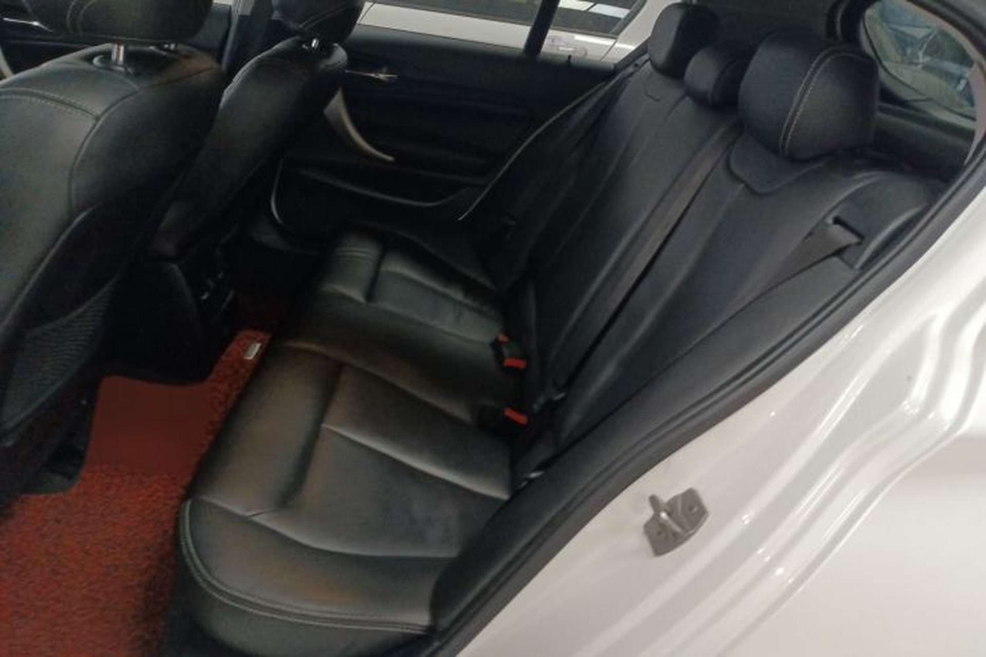 Used BMW 1 Series 2016 120i Leading Model Interior 4