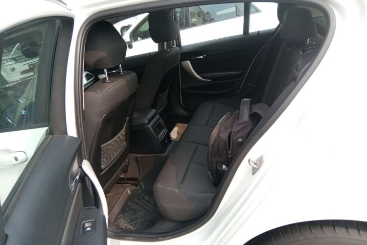 Used BMW 1 Series 2016 118i Leading Model Interior 4