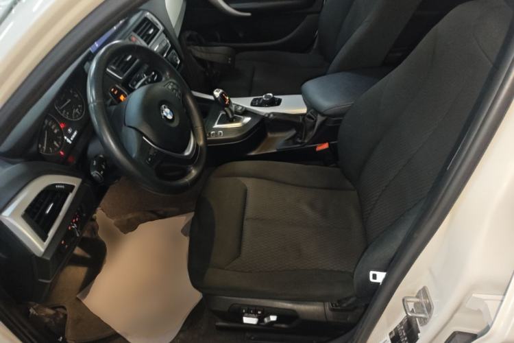 Used BMW 1 Series 2016 120i Leading Model Left Front Seat