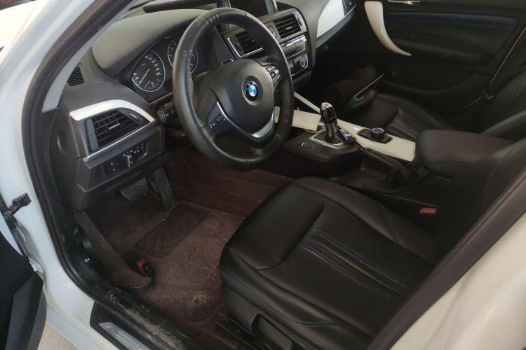 Used BMW 1 Series 2016 118i Urban Design Package Left Front Seat