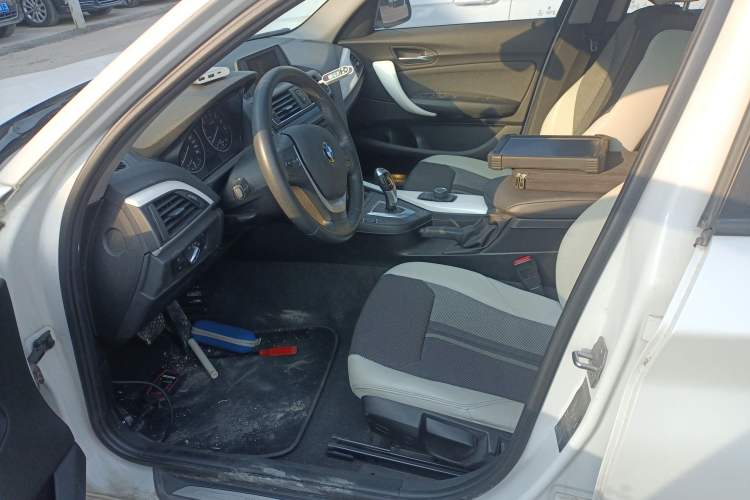 Used BMW 1 Series 2016 118i Urban Design Package Left Front Seat