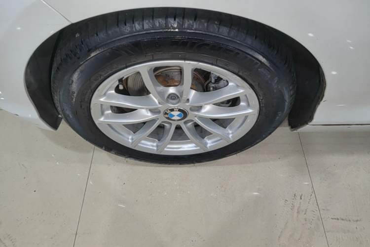 Used BMW 1 Series 2016 118i Leading Model Left Front Wheel Hub