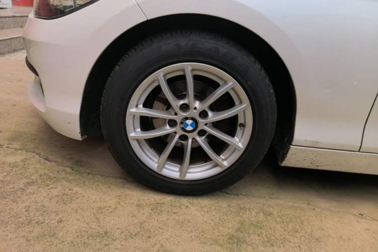 Used BMW 1 Series 2016 118i Leading Model Left Front Wheel Hub